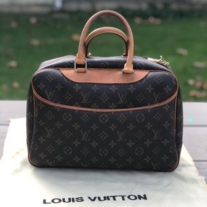 Vintage Louis Vuitton Deauville